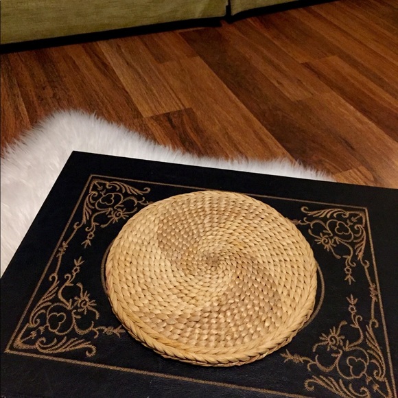🦋2/$10 3/$15 4/$18 5/$20 Vintage Pinwheel Trivet